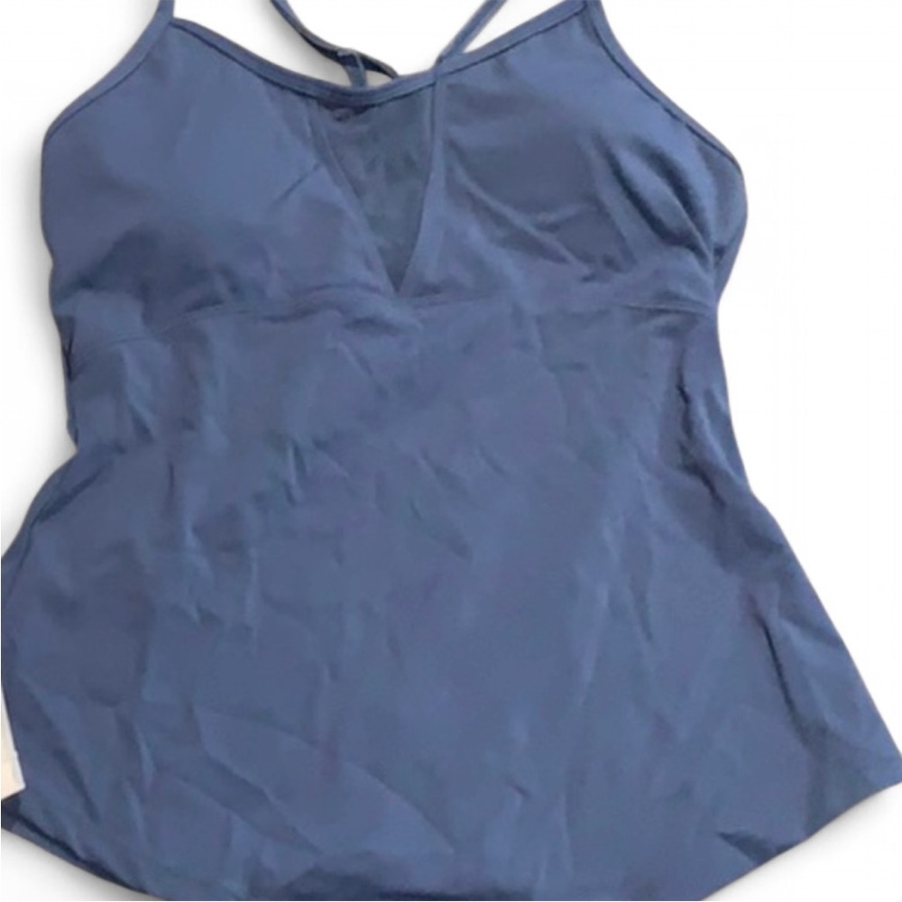 NWT buffbunny cycle tank-M